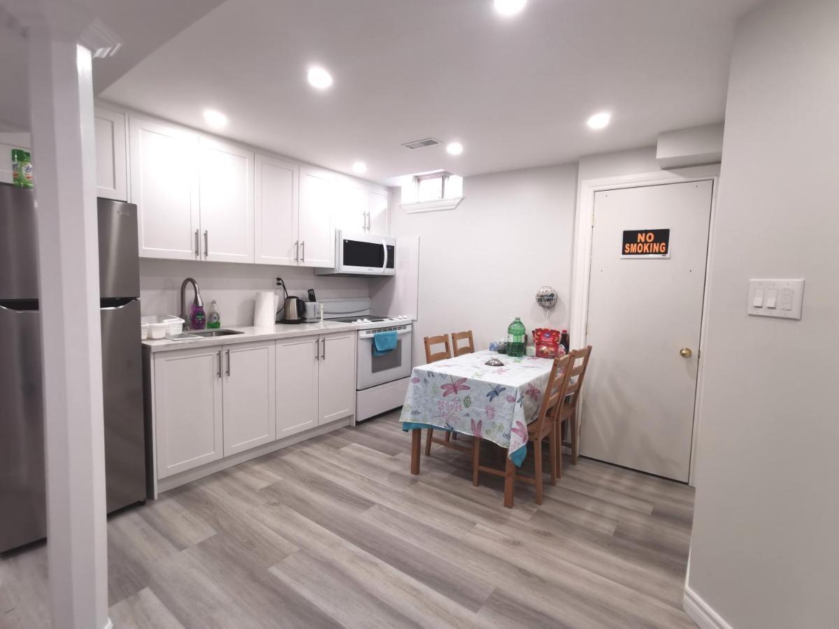Perfect Location Comfort Private House Lower Level 2 Bedroom Unit Миссиссага Экстерьер фото