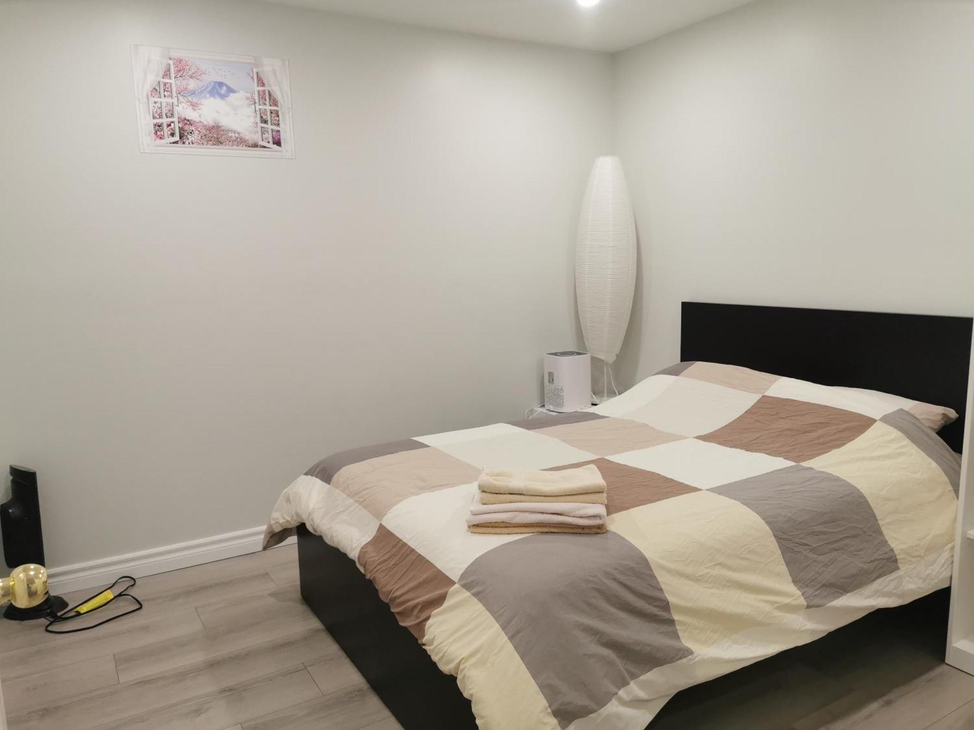 Perfect Location Comfort Private House Lower Level 2 Bedroom Unit Миссиссага Экстерьер фото